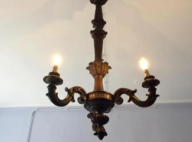 Rosalinda לינה וארוחת בוקר 4*