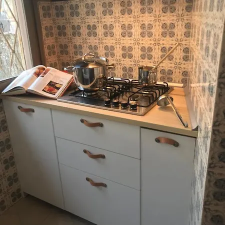 Rosalinda Bed & Breakfast