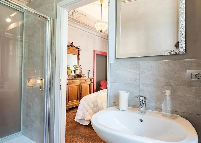 Rosalinda Bed & Breakfast Dongo