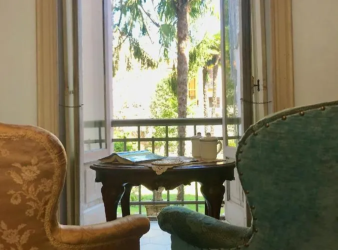 Rosalinda Bed & Breakfast